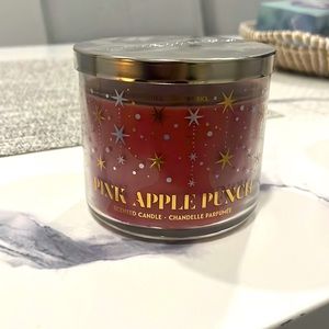Bath and Body Work Candle